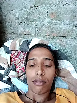 Snapshot of Pinki_thakur_1 chatting on October 11, 2025, 6:45 am Pinki thakur 1 online show from October 11, 2025, 6:45 am