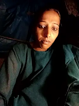 Snapshot of Pinki_thakur_1 chatting on October 13, 2025, 6:19 pm Pinki thakur 1 online show from October 13, 2025, 6:19 pm