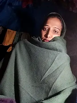 Snapshot of Pinki_thakur_1 chatting on October 15, 2025, 12:11 am Pinki thakur 1 online show from October 15, 2025, 12:11 am