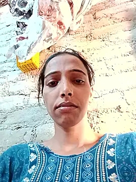 Snapshot of Pinki_thakur_1 chatting on October 16, 2025, 4:02 am Pinki thakur 1 online show from October 16, 2025, 4:02 am