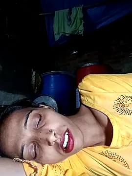 Snapshot of Pinki_thakur_1 chatting on October 24, 2025, 6:37 pm Pinki thakur 1 online show from October 24, 2025, 6:37 pm