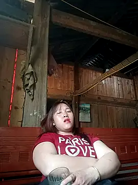 miumiu 00 online show from March 26, 2026, 3:45 am