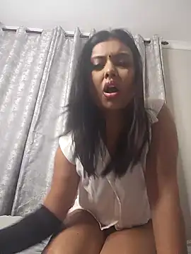 Indian GlowingMiax online show from November 15, 2025, 3:37 am