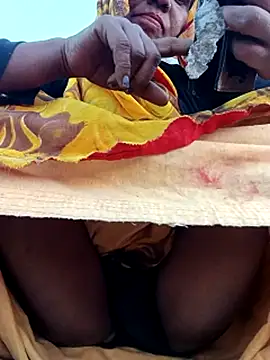 Rubi12A online show from December 20, 2025, 11:50 am