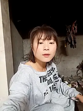 Snapshot of linda_bae00 chatting on March 14, 2026, 12:39 am linda bae00 online show from March 14, 2026, 12:39 am