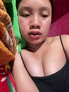 Snapshot of beobeo_2xx chatting on March 3, 2026, 3:40 pm beobeo 2xx online show from March 3, 2026, 3:40 pm