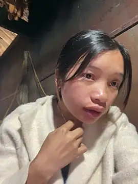 Snapshot of beobeo_2xx chatting on March 4, 2026, 3:45 am beobeo 2xx online show from March 4, 2026, 3:45 am