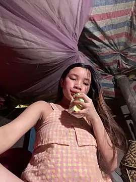 Snapshot of beobeo_2xx chatting on March 25, 2026, 5:02 am beobeo 2xx online show from March 25, 2026, 5:02 am