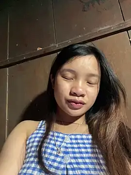 Snapshot of beobeo_2xx chatting on April 10, 2026, 11:20 pm beobeo 2xx online show from April 10, 2026, 11:20 pm