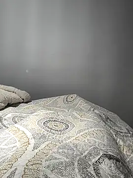 Snapshot of xxxfeo chatting on October 5, 2025, 9:18 am xxxfeo online show from October 5, 2025, 9:18 am