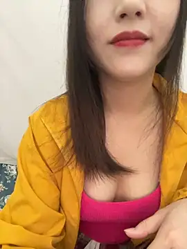 Dieknr online show from November 4, 2025, 1:27 am