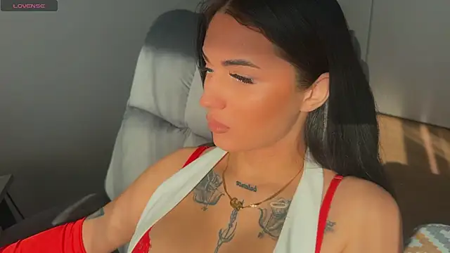 Snapshot of mygoddesshecate chatting on October 12, 2025, 4:44 am mygoddesshecate online show from October 12, 2025, 4:44 am