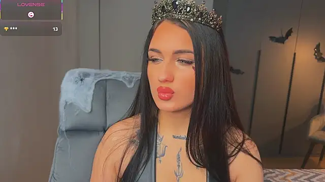 Snapshot of mygoddesshecate chatting on October 25, 2025, 5:37 am mygoddesshecate online show from October 25, 2025, 5:37 am