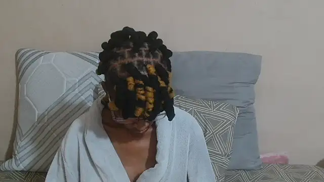 Snapshot of SugarPoppy24xxx chatting on September 19, 2025, 4:18 pm SugarPoppy24xxx online show from September 19, 2025, 4:18 pm