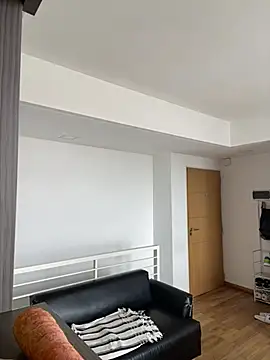 Danielaeliana online show from January 9, 2026, 4:21 pm