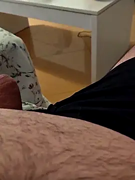 t-dog26 online show from October 24, 2025, 4:47 pm