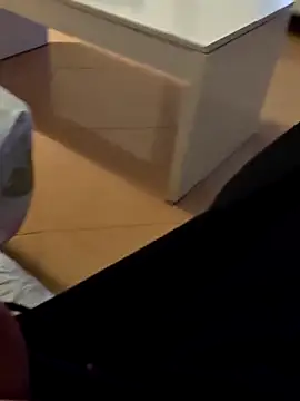 t-dog26 online show from February 17, 2026, 6:43 am