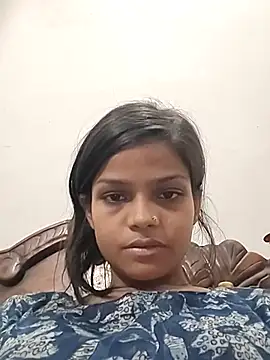 Komal0099 online show from November 17, 2025, 3:18 pm