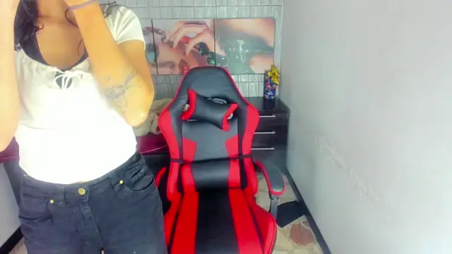 alison moon7 online show from January 12, 2026, 11:59 am