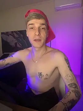 davesinner online show from February 17, 2026, 11:33 pm