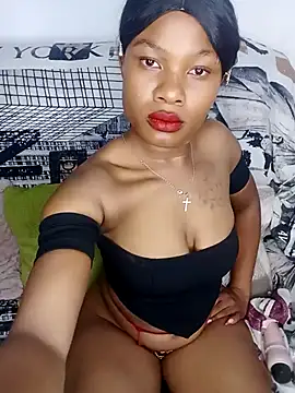 Snapshot of Lauren_007 chatting on September 21, 2025, 9:27 pm Lauren 007 online show from September 21, 2025, 9:27 pm