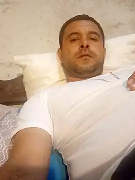 Snapshot of Vddiaz chatting on November 2, 2025, 9:06 pm Vddiaz online show from November 2, 2025, 9:06 pm