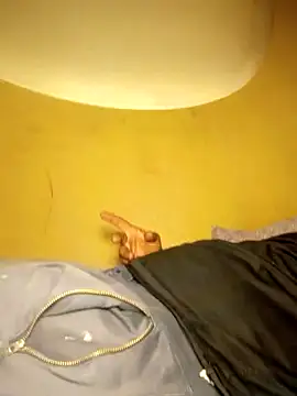 Snapshot of Vddiaz chatting on November 21, 2025, 5:17 am Vddiaz online show from November 21, 2025, 5:17 am