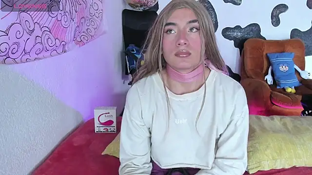 Snapshot of brihanna_cooper chatting on October 22, 2025, 4:40 pm brihanna cooper online show from October 22, 2025, 4:40 pm