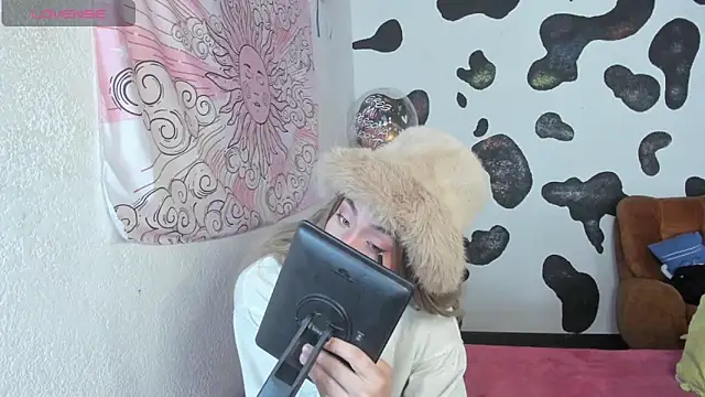 Snapshot of brihanna_cooper chatting on November 6, 2025, 1:34 pm brihanna cooper online show from November 6, 2025, 1:34 pm