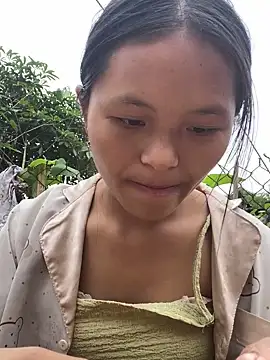 milo bae online show from December 23, 2025, 1:25 am