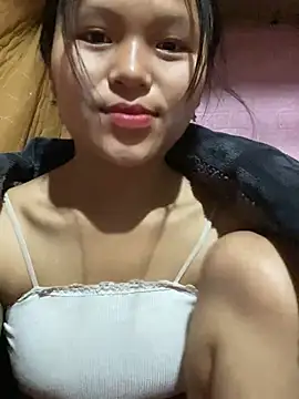 Snapshot of milo_bae chatting on February 5, 2026, 2:05 am milo bae online show from February 5, 2026, 2:05 am