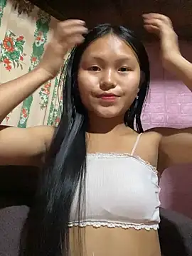 Snapshot of milo_bae chatting on February 6, 2026, 1:25 pm milo bae online show from February 6, 2026, 1:25 pm