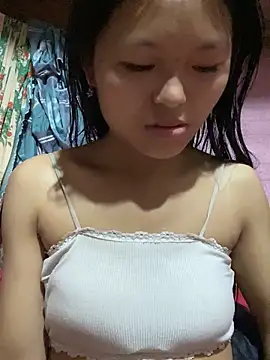 Snapshot of milo_bae chatting on February 14, 2026, 11:56 pm milo bae online show from February 14, 2026, 11:56 pm