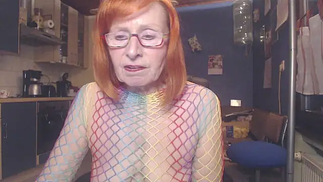 Snapshot of SexySilvie chatting on February 13, 2025, 2:52 pm SexySilvie online show from February 13, 2025, 2:52 pm