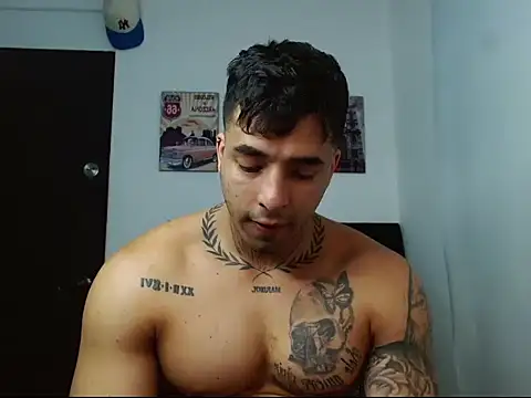 ragnar phoenix online show from October 21, 2025, 7:36 pm