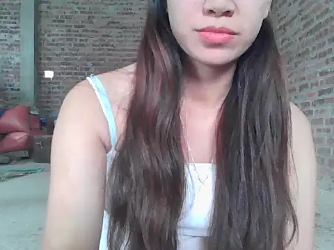 fanchunn online show from October 4, 2025, 2:42 am