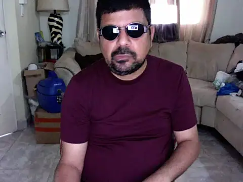 Snapshot of Diabloproducciones chatting on September 22, 2025, 7:16 pm Diabloproducciones online show from September 22, 2025, 7:16 pm