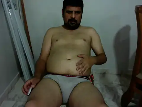 Snapshot of Diabloproducciones chatting on September 29, 2025, 2:06 am Diabloproducciones online show from September 29, 2025, 2:06 am