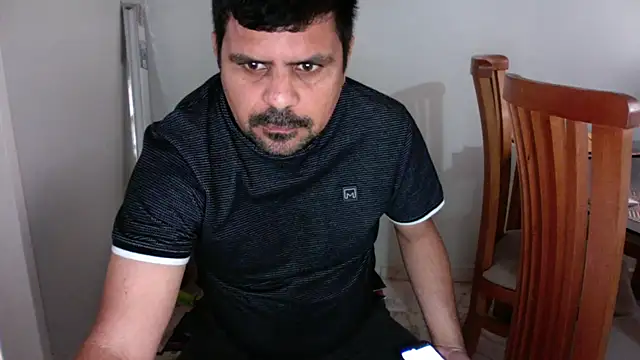 Snapshot of Diabloproducciones chatting on November 9, 2025, 12:36 pm Diabloproducciones online show from November 9, 2025, 12:36 pm