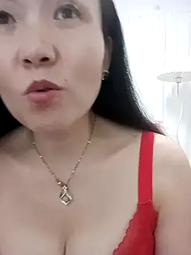 Snapshot of Joanna1122 chatting on October 12, 2025, 9:30 am Joanna1122 online show from October 12, 2025, 9:30 am