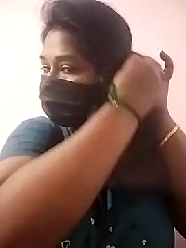 Snapshot of chaitara-reddy chatting on September 12, 2025, 2:33 am chaitara-reddy online show from September 12, 2025, 2:33 am