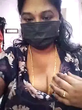 Snapshot of chaitara-reddy chatting on November 3, 2025, 4:47 am chaitara-reddy online show from November 3, 2025, 4:47 am