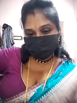 Snapshot of chaitara-reddy chatting on November 6, 2025, 10:38 am chaitara-reddy online show from November 6, 2025, 10:38 am