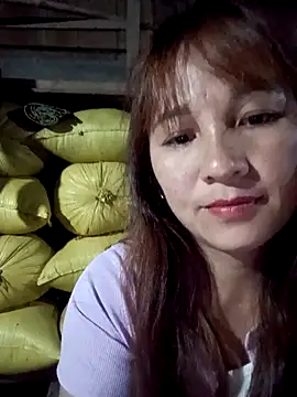 Mini3333 online show from April 10, 2026, 12:43 pm