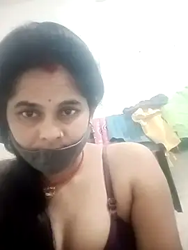 JULEE-740 online show from October 17, 2025, 3:14 pm