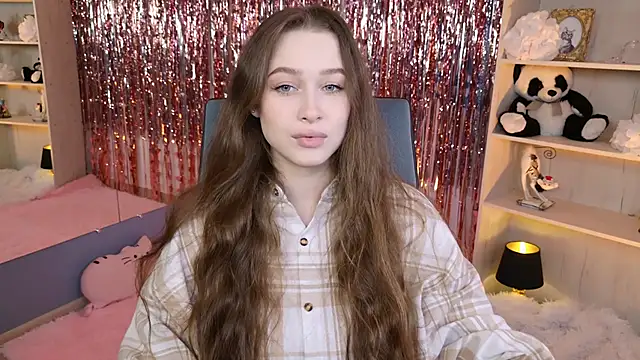 ArielSykes online show from April 13, 2026, 6:57 pm