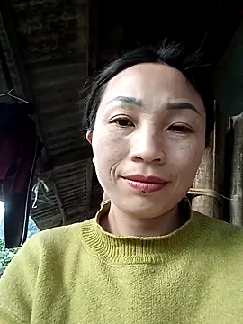 lucybaby00 online show from February 6, 2026, 10:40 am