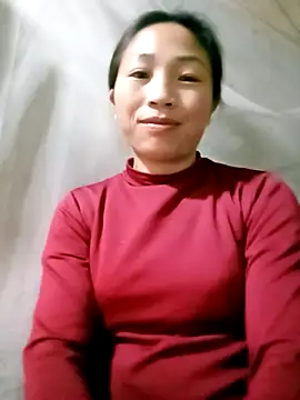 lucybaby00 online show from March 11, 2026, 11:00 pm