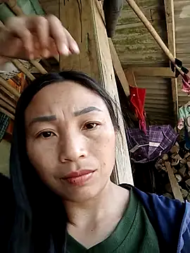 lucybaby00 online show from March 24, 2026, 4:28 am