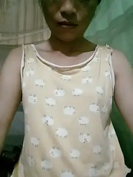 lucybaby00 online show from July 2, 2026, 10:27 pm